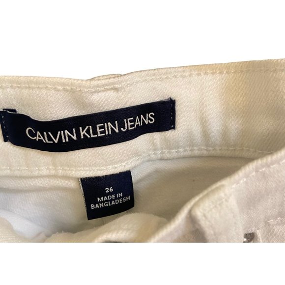 CALVIN KLEIN WHITE HIGH RISE BUTTON FLY RAW ROLLED CUFF DENIM‎ SHORTS SZ 26 - Picture 8 of 11